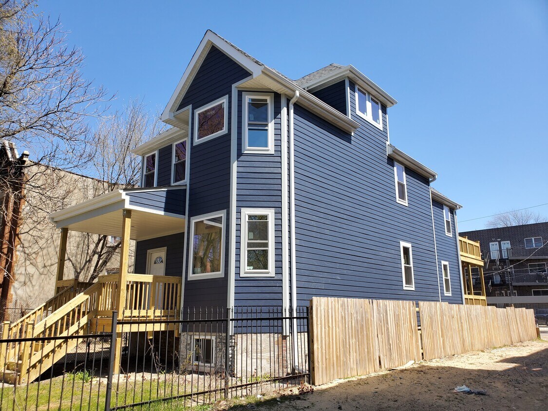 6619 South Drexel Avenue - 1